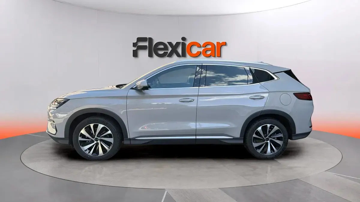 Usado BYD Seal U Design 324 CV (238 kW) 2024 Beige SUV