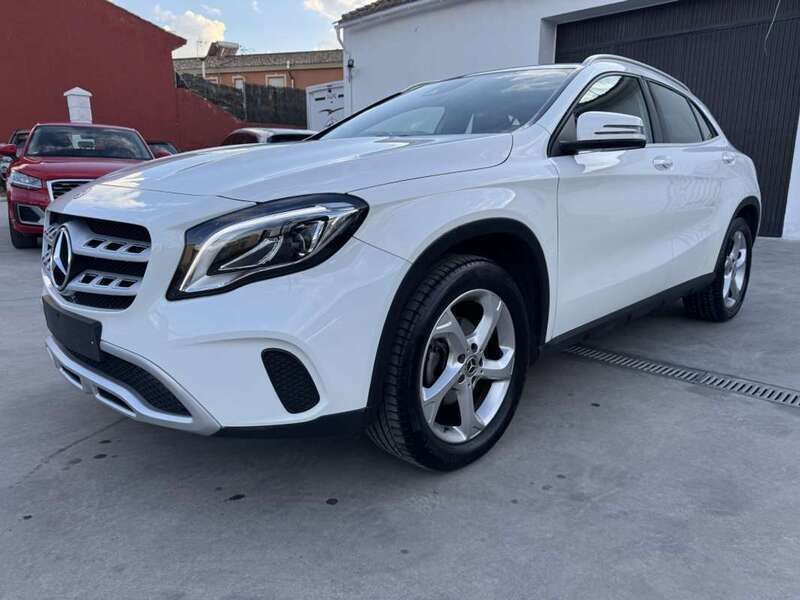 Blanco Usado 2018 Mercedes GLA180 Style SUV | 21.500 € (Precio justo) - Imagen 1/4