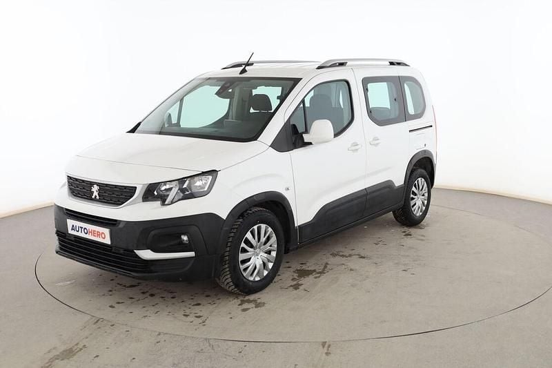 Usado Peugeot Rifter Active 102 CV (75 kW) 2019 Blanco Monovolumen