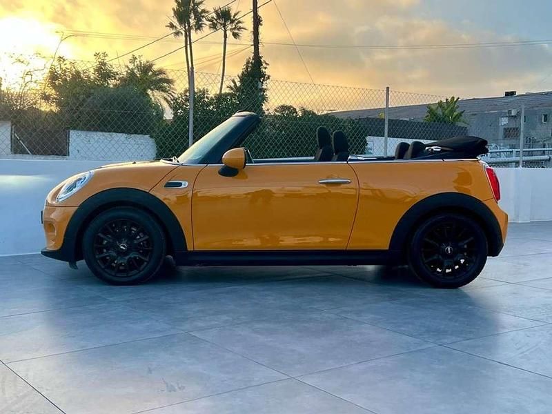Usado Mini Cooper Cabriolet 136 CV (100 kW) 2017 Amarillo Descapotable