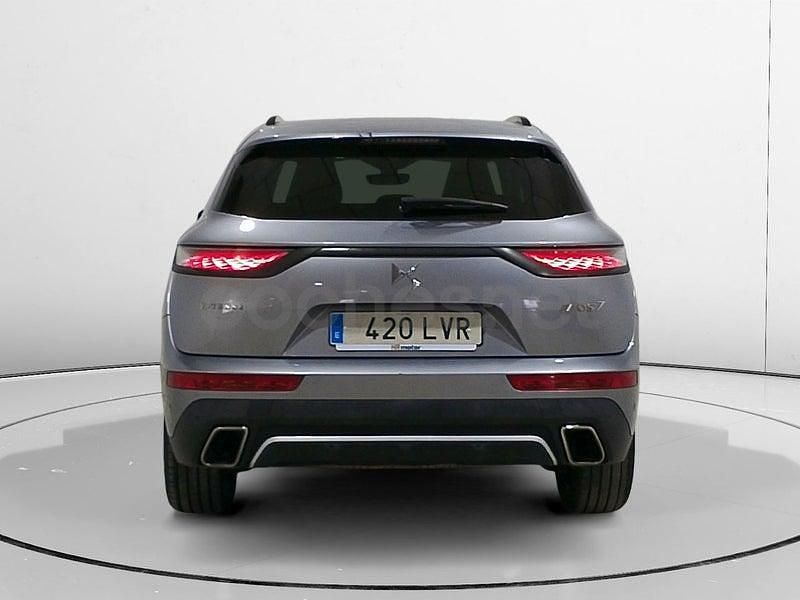 Usado DS Automobiles DS7 Crossback Performance 225 CV (165 kW) 2021 Gris / plata SUV