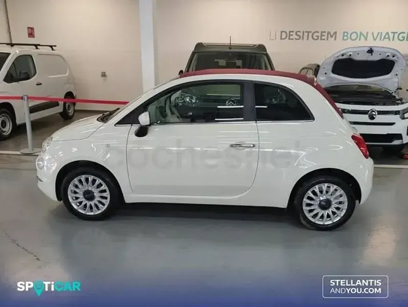 Usado Fiat 500C Dolcevita 70 CV (51 kW) 2023 Blanco Descapotable
