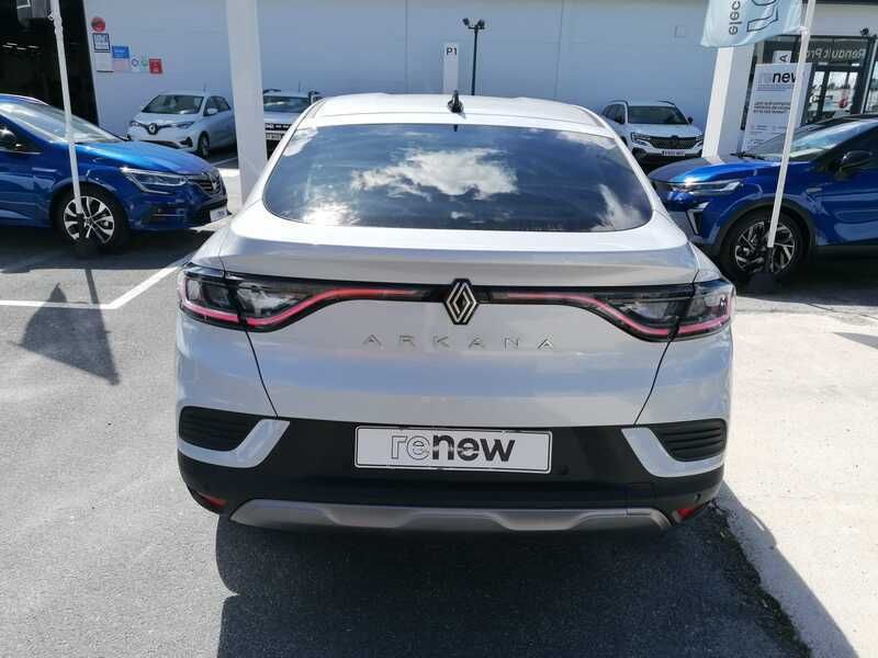 Usado Renault Arkana Techno 140 CV (102 kW) 2024 Blanco SUV