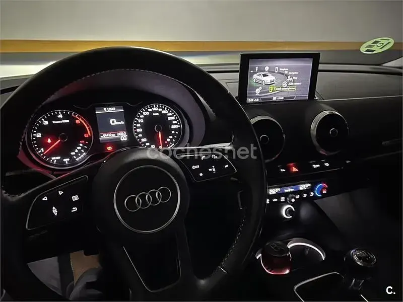 Usado Audi A3 Cabriolet Design 116 CV (85 kW) 2018 Blanco Descapotable