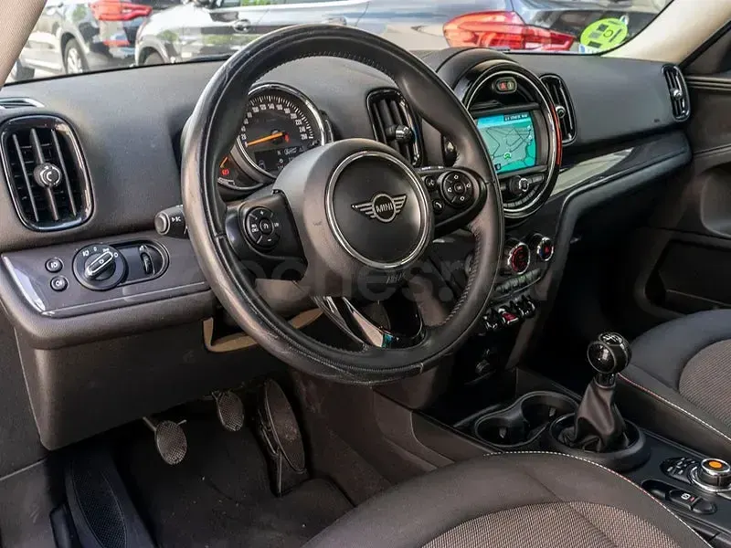 Usado Mini Cooper D Countryman 150 CV (110 kW) 2020 Negro SUV