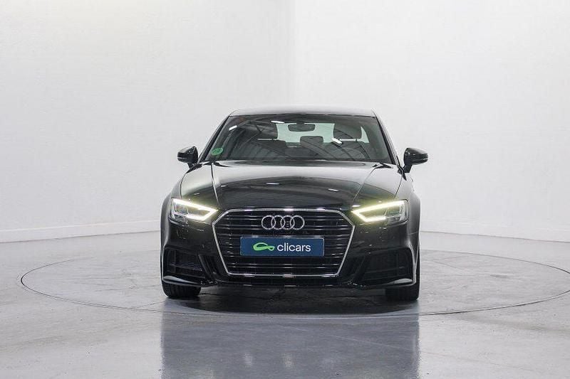 Usado Audi A3 S-Line 116 CV (85 kW) 2017 Negro Berlina