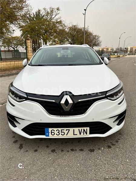 Usado Renault Mégane GrandTour Business 115 CV (84 kW) 2021 Blanco Familiar