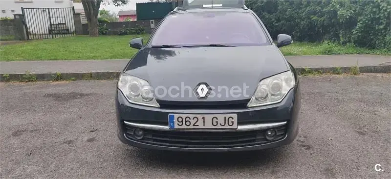 Usado Renault Laguna III Authentique 130 CV (95 kW) 2008 Gris / plata Familiar