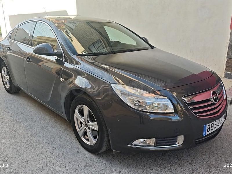 Usado Opel Insignia Excellence 163 CV (119 kW) 2014 Azul Berlina