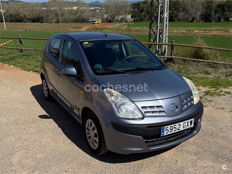 Usado Nissan Pixo Visia 68 CV (50 kW) 2010 Gris / plata Utilitario