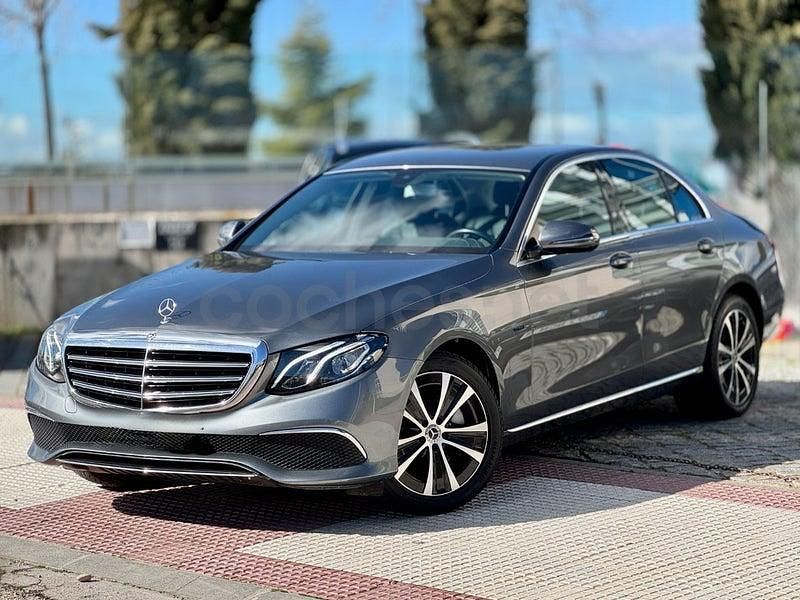 Usado Mercedes E300 320 CV (235 kW) 2020 Beige Berlina