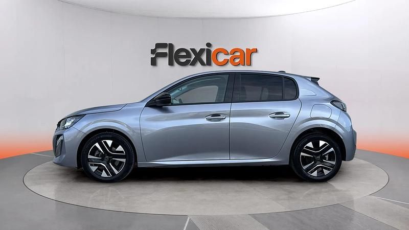 Usado Peugeot 208 Allure 101 CV (74 kW) 2025 Gris Utilitario