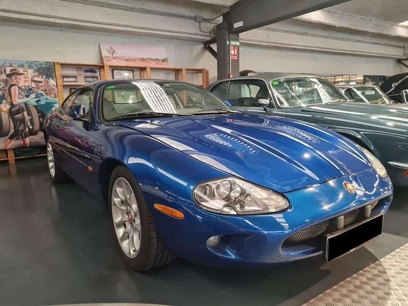 Usado Jaguar XJR S 322 CV (236 kW) 1998 Azul Berlina
