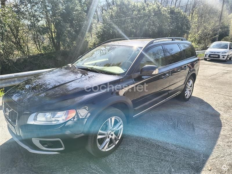 Usado Volvo XC70 Momentum 185 CV (136 kW) 2008 Negro Familiar
