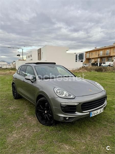 Gris / plata Usado 2017 Porsche Cayenne SUV | 28.900 € (Super precio) - Imagen 1/4