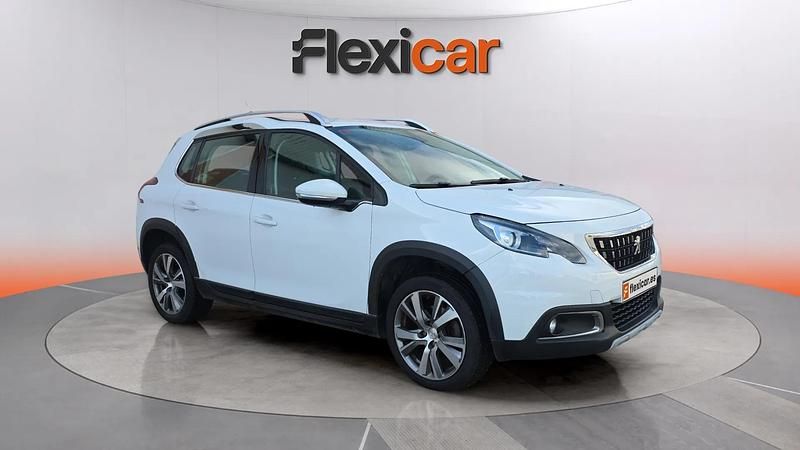 Usado Peugeot 2008 101 CV (74 kW) 2018 Blanco SUV