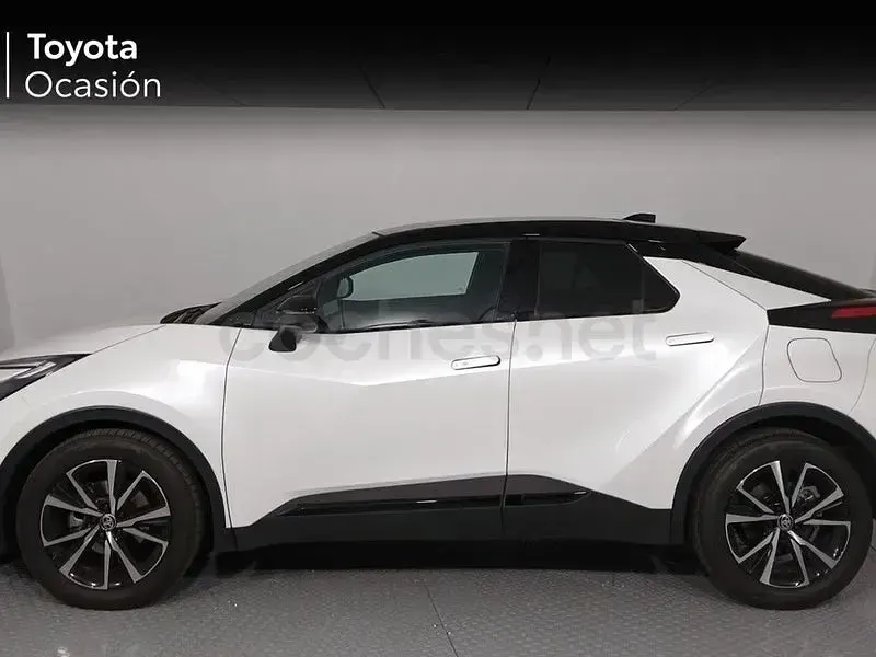 Usado Toyota C-HR Advance 184 CV (135 kW) 2024 Blanco SUV