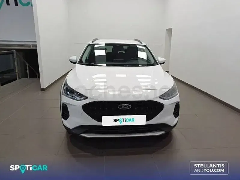Usado Ford Focus Active 155 CV (114 kW) 2022 Blanco Berlina