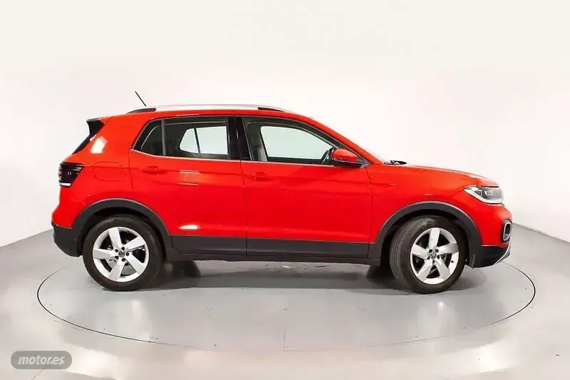 Usado VW T-Cross Sportline 110 CV (80 kW) 2021 Rojo SUV