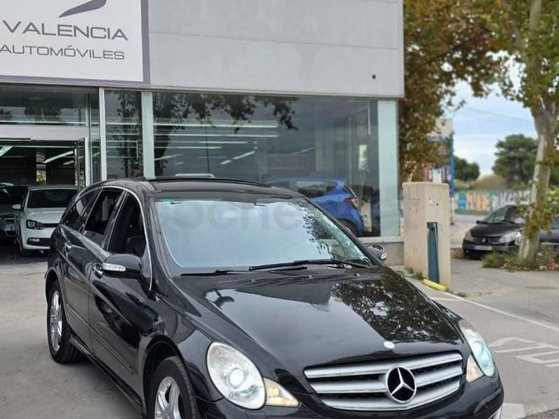 Usado Mercedes R320 224 CV (164 kW) 2006 Negro Monovolumen