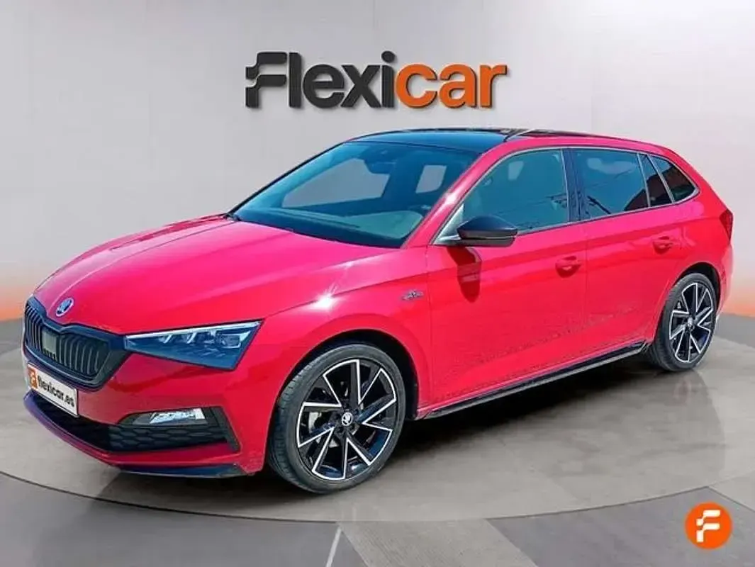 Usado Skoda Scala Monte Carlo 110 CV (80 kW) 2022 Rojo Utilitario