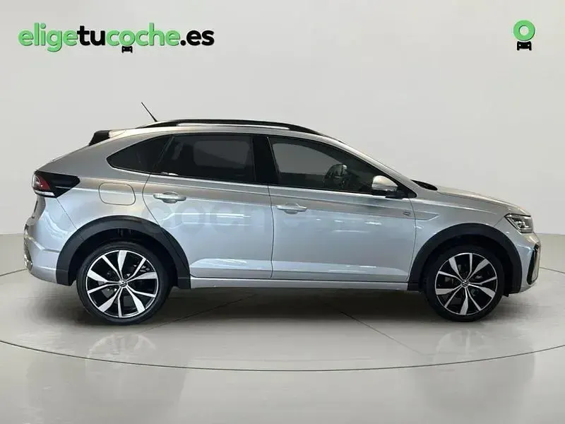 Usado VW Taigo R-line 115 CV (84 kW) 2025 Gris / plata SUV