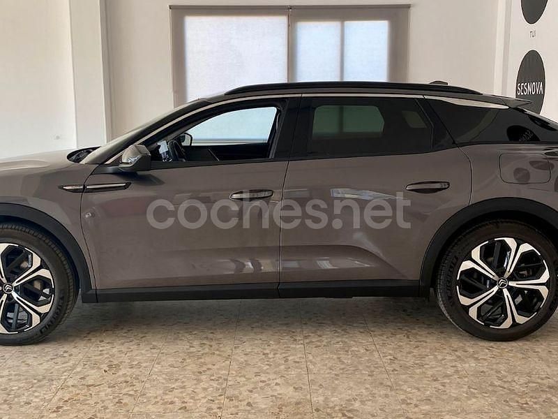 Usado Citroën C5 X Shine 225 CV (165 kW) 2022 Gris / plata Familiar