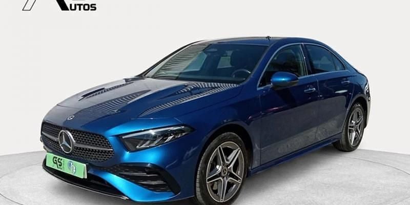 Azul Usado 2024 Mercedes A250 Berlina | 31.900 € (Buen precio) - Imagen 1/4