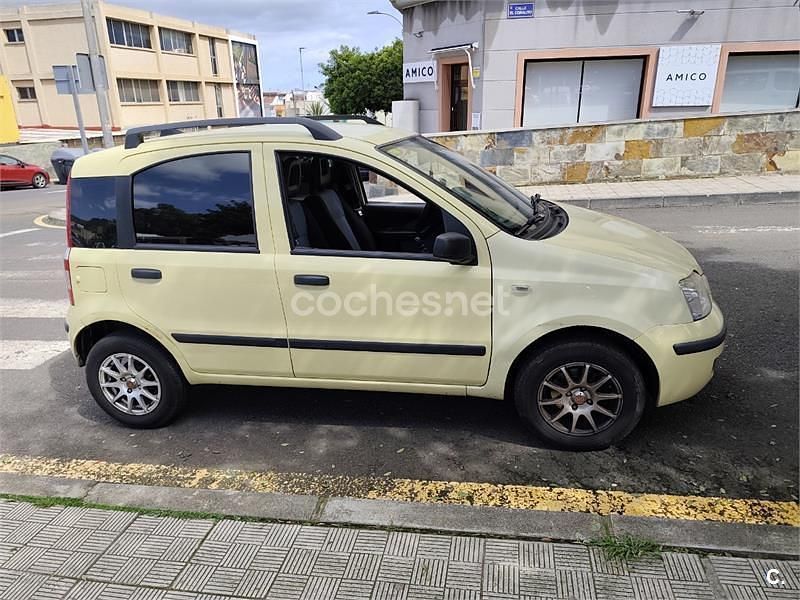 Usado Fiat Panda Dynamic 60 CV (44 kW) 2007 Amarillo Utilitario