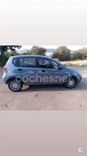 Usado Chevrolet Kalos SE 72 CV (52 kW) 2007 Azul Berlina