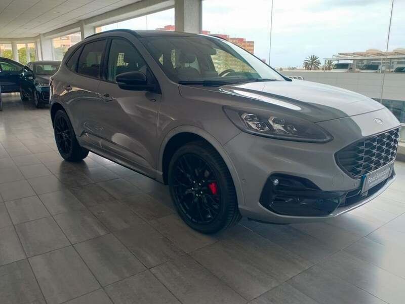 Plateado Usado 2023 Ford Kuga ST-Line X SUV | 28.995 € (Un poco caro) - Imagen 1/4