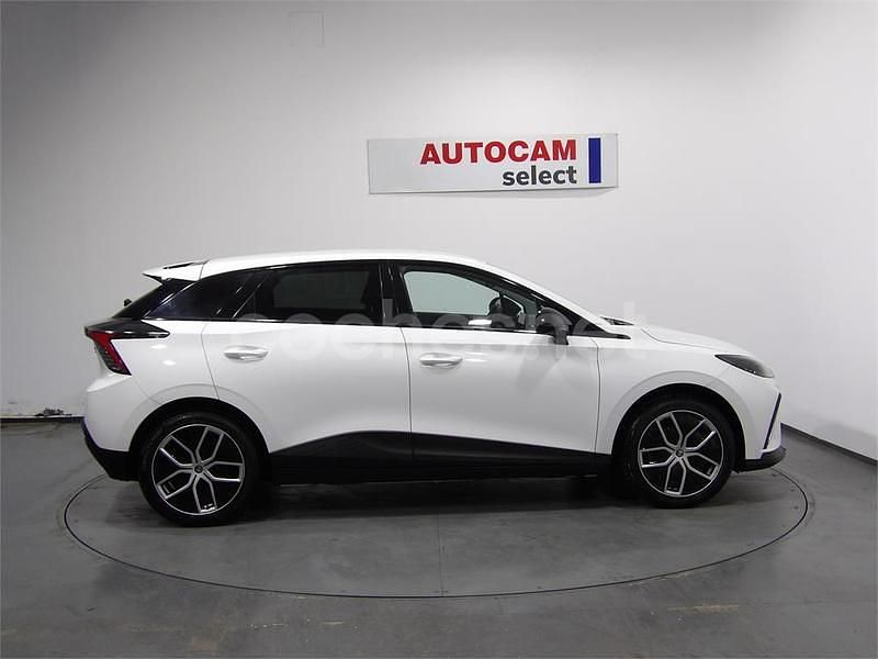 Usado MG MG4 EV Luxury 150 kW (204 CV) 2025 Eléctrico Utilitario
