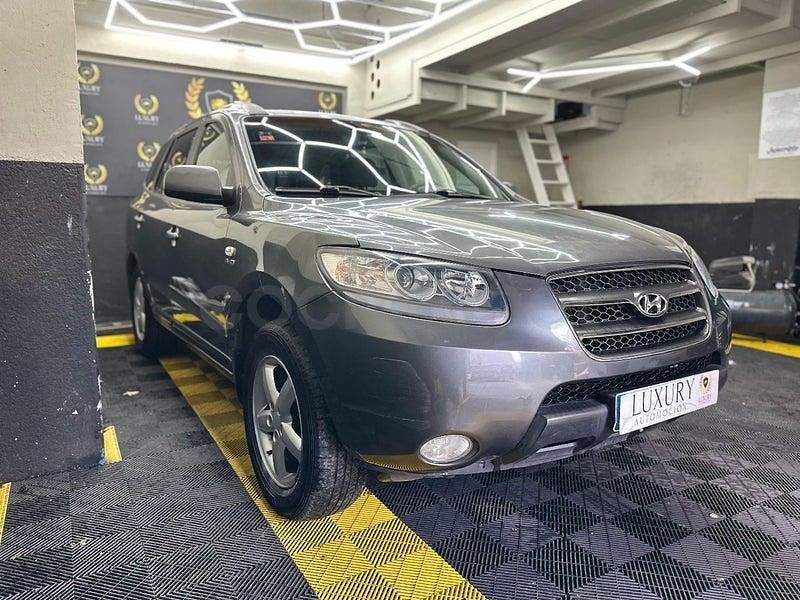 Usado Hyundai Santa Fe Style 155 CV (114 kW) 2007 Gris / plata SUV