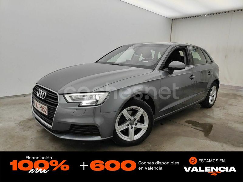 Gris / plata Usado 2019 Audi A3 Sportback Comfort Berlina | 15.850 € (Super precio) - Imagen 1/4
