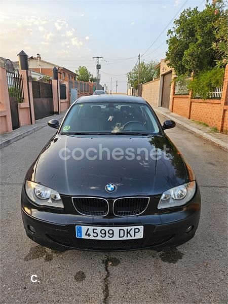 Negro Usado 2005 BMW 116 Utilitario | 5900 € (Precio justo) - Imagen 1/4