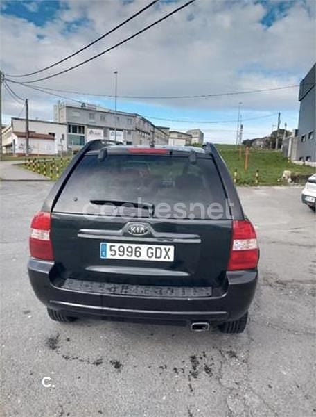 Usado Kia Sportage LX 142 CV (104 kW) 2008 Negro SUV