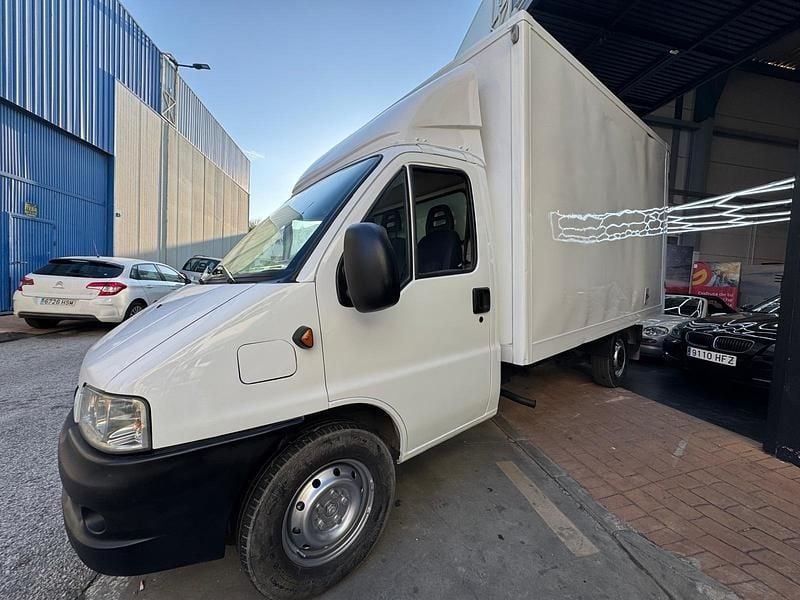 Usado Peugeot Boxer 127 CV (93 kW) 2007 Blanco Van