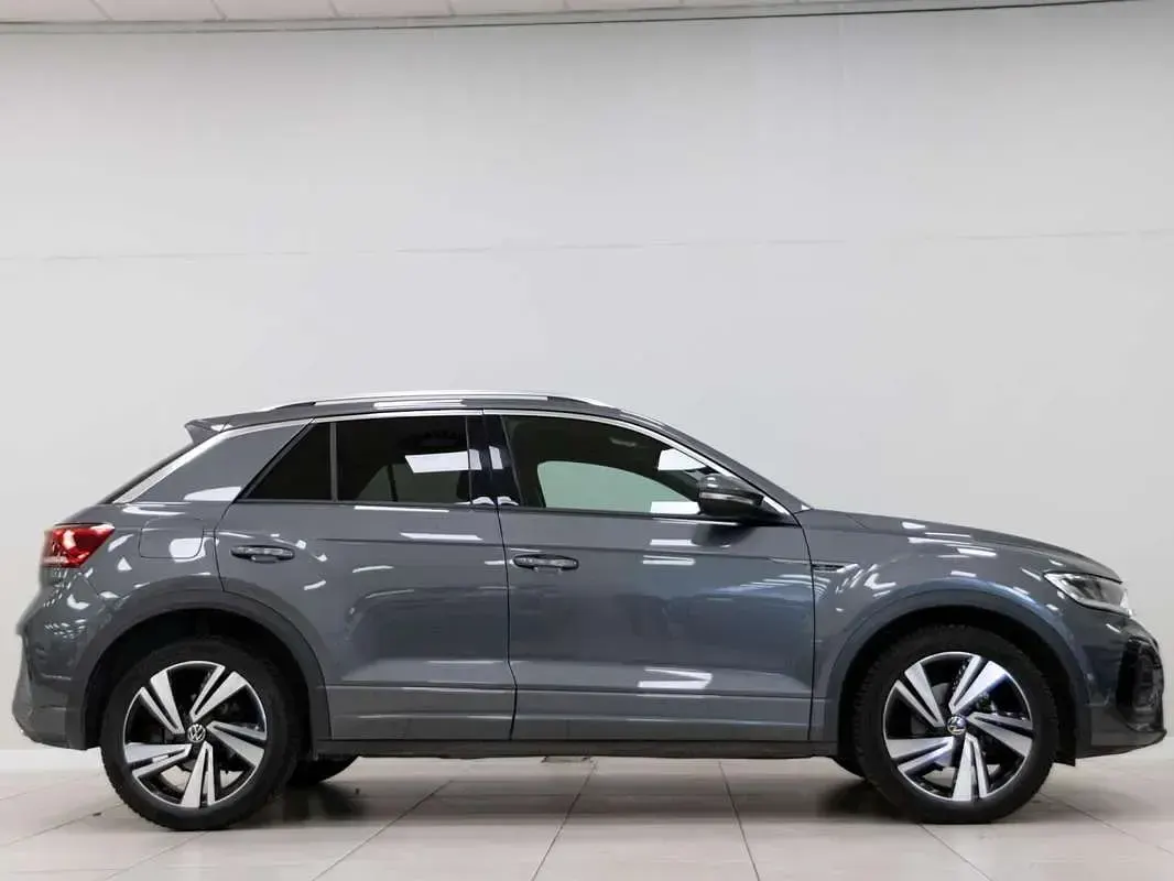 Usado VW T-Roc R-line 150 CV (110 kW) 2022 Gris SUV