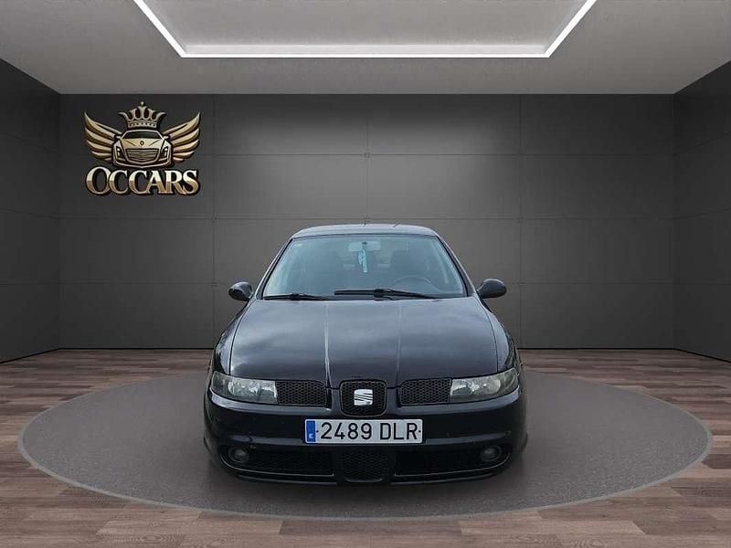 Usado Seat Leon FR 150 CV (110 kW) 2005 Negro Utilitario