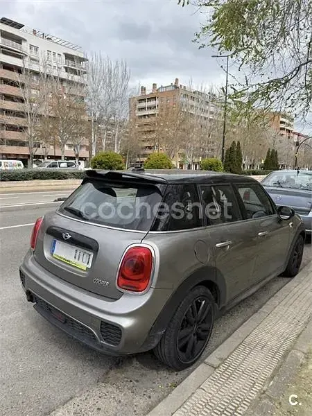 Usado Mini Cooper 136 CV (100 kW) 2018 Gris / plata Utilitario