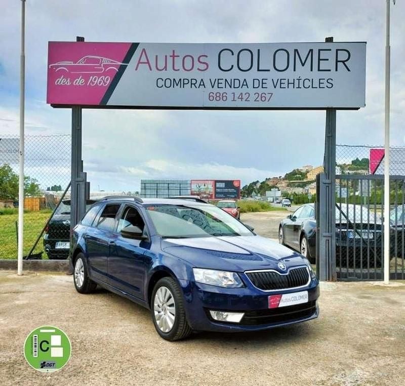 Usado Skoda Octavia Active 110 CV (80 kW) 2016 Azul Utilitario