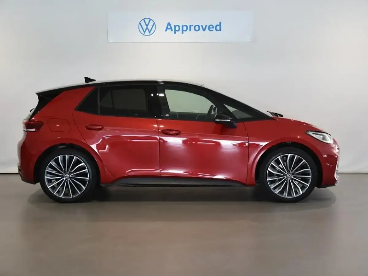 Nuevo VW ID.3 Pro 150 kW (204 CV) 2026 Rojo Utilitario