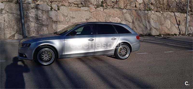 Usado Audi A4 143 CV (105 kW) 2008 Gris / plata Familiar