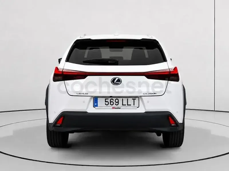 Usado Lexus UX 184 CV (135 kW) 2020 Blanco SUV