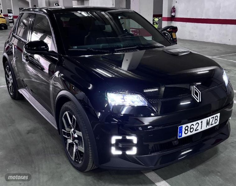 Negro Nuevo 2025 Renault R5 Techno Utilitario | 31.000 € (Precio justo) - Imagen 1/4