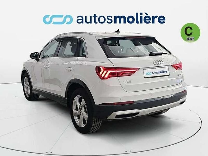 Begagnad Audi Q3 Advanced 150 HK (110 kW) 2023 Vit SUV