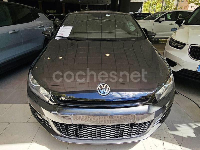 Marrón Usado 2010 VW Scirocco Coupe | 12.995 € (Caro) - Imagen 1/4