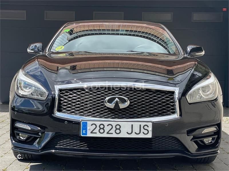 Usado Infiniti Q70 Sport Tech 170 CV (125 kW) 2015 Negro Berlina