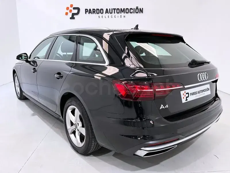 Usado Audi A4 Advanced Plus 190 CV (139 kW) 2020 Negro Familiar