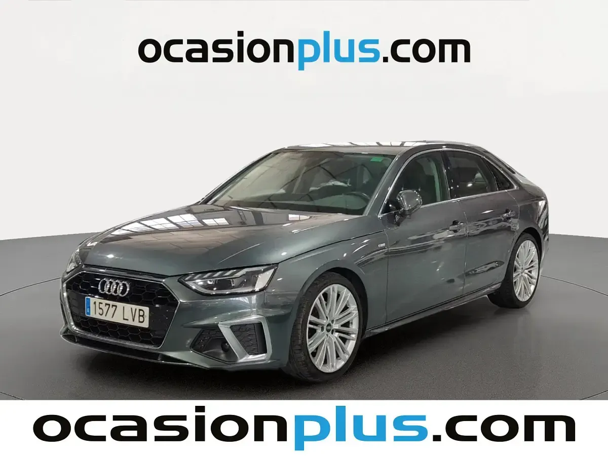 Usado Audi A4 S-Line 136 HP (100 kW) 2021 Sedan